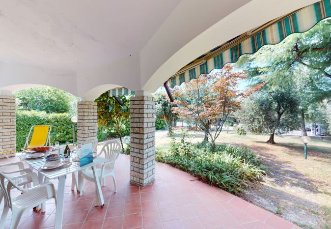 Villa in Sirmione - Valentine's Lakeside Villa by Bookinggardalake Villa in Sirmione - Valentine's Lakeside Villa by Bookinggardalake