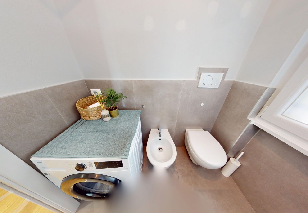 Chalet in Soiano del Lago - Harmonia Cottage by Bookinggardalake