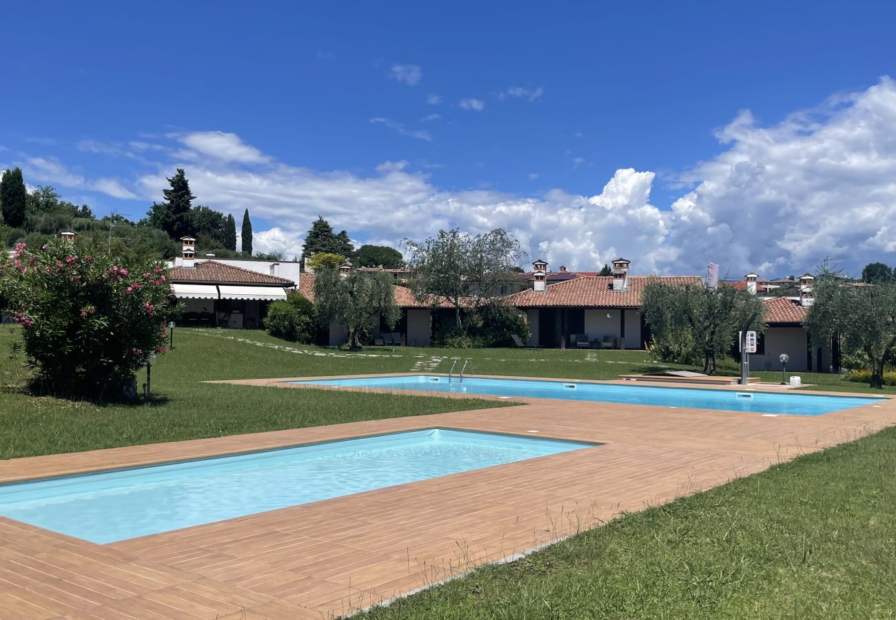 Chalet in Soiano del Lago - Harmonia Cottage by Bookinggardalake