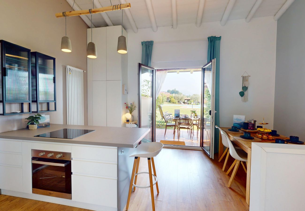 Chalet in Soiano del Lago - Harmonia Cottage by Bookinggardalake