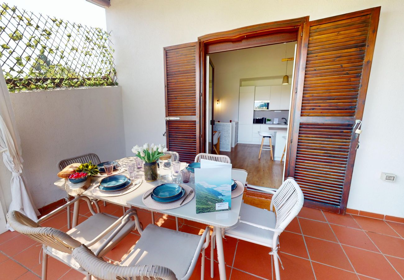 Chalet in Soiano del Lago - Harmonia Cottage by Bookinggardalake