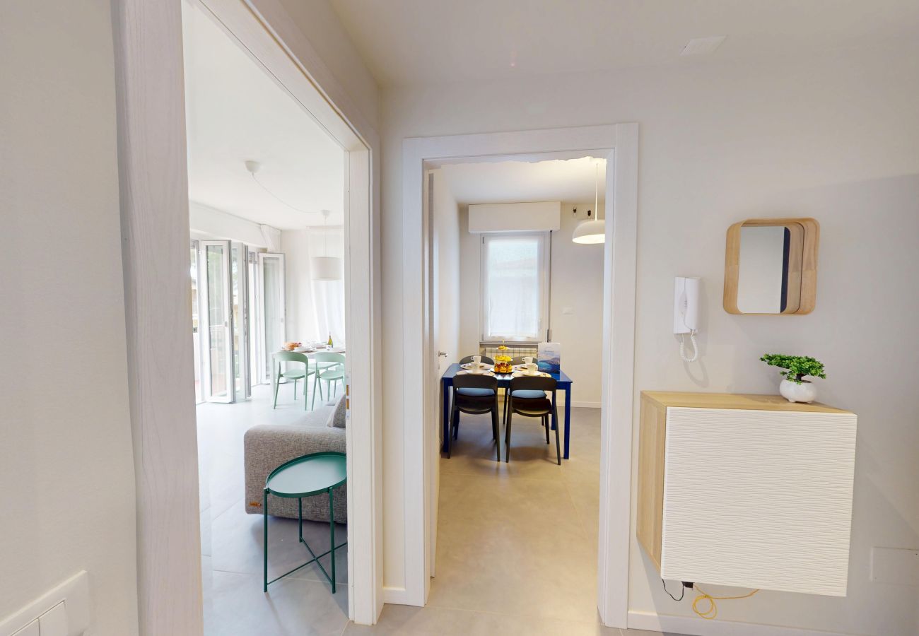 Ferienwohnung in Desenzano del Garda - LA PERLA DEL Garda Desenzano free wi-fi By Booking