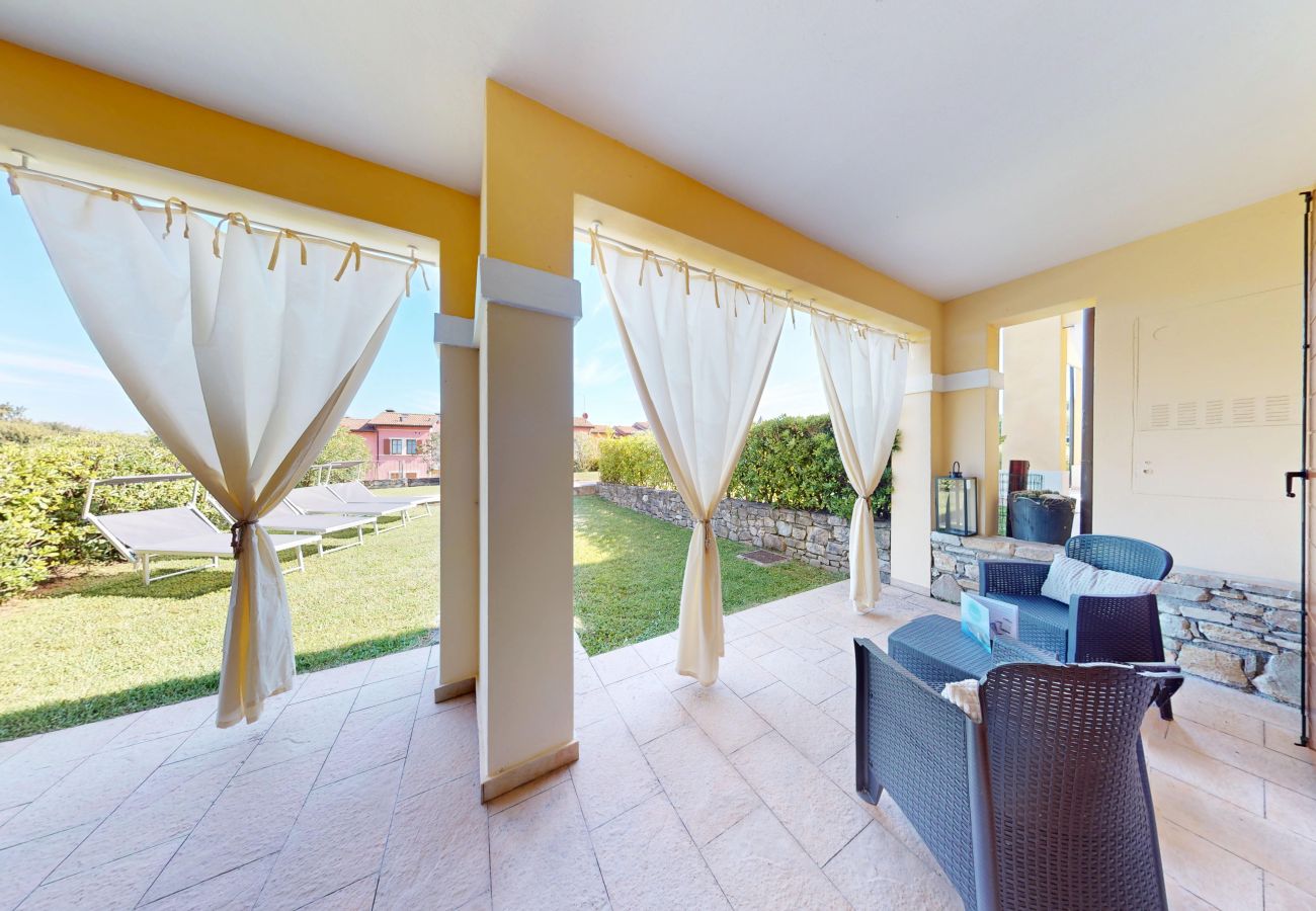 Ferienwohnung in Manerba del Garda - Ulivo Apartment By Bookinggardalake