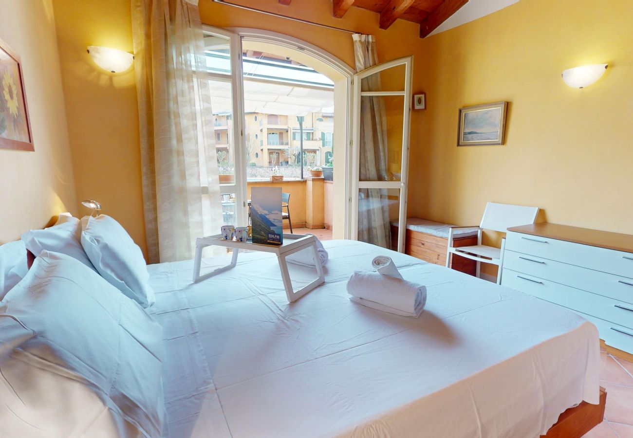Ferienwohnung in Manerba del Garda - Borgo Torchio H3 ByBookinggardalake