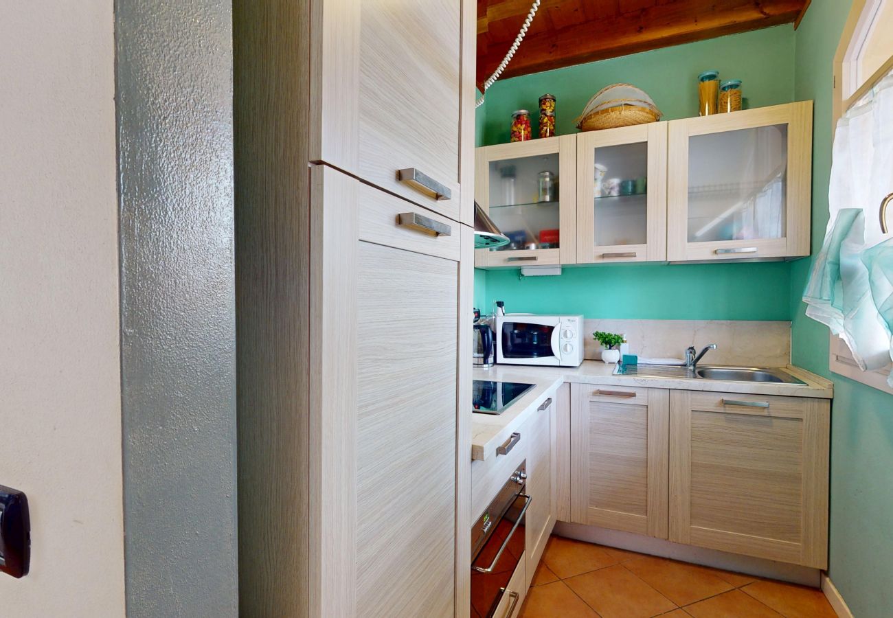 Ferienwohnung in Manerba del Garda - Borgo Torchio H3 ByBookinggardalake