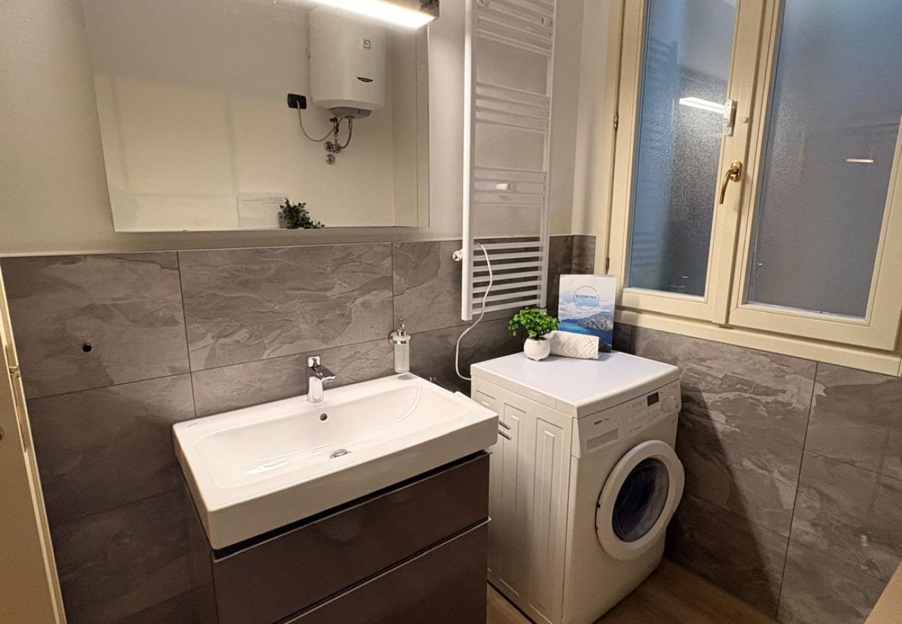 Ferienwohnung in Manerba del Garda - Borgo Torchio F1 By Bookinggardalake