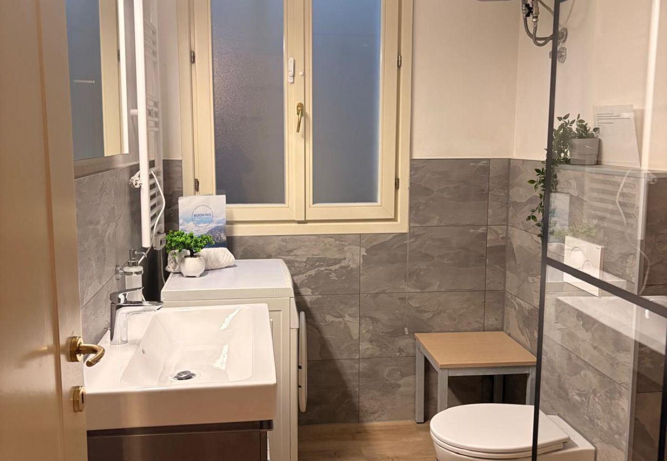 Ferienwohnung in Manerba del Garda - Borgo Torchio F1 By Bookinggardalake