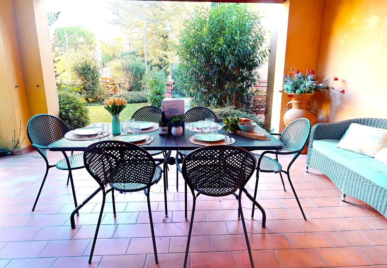 Ferienwohnung in Manerba del Garda - Borgo Torchio F1 By Bookinggardalake