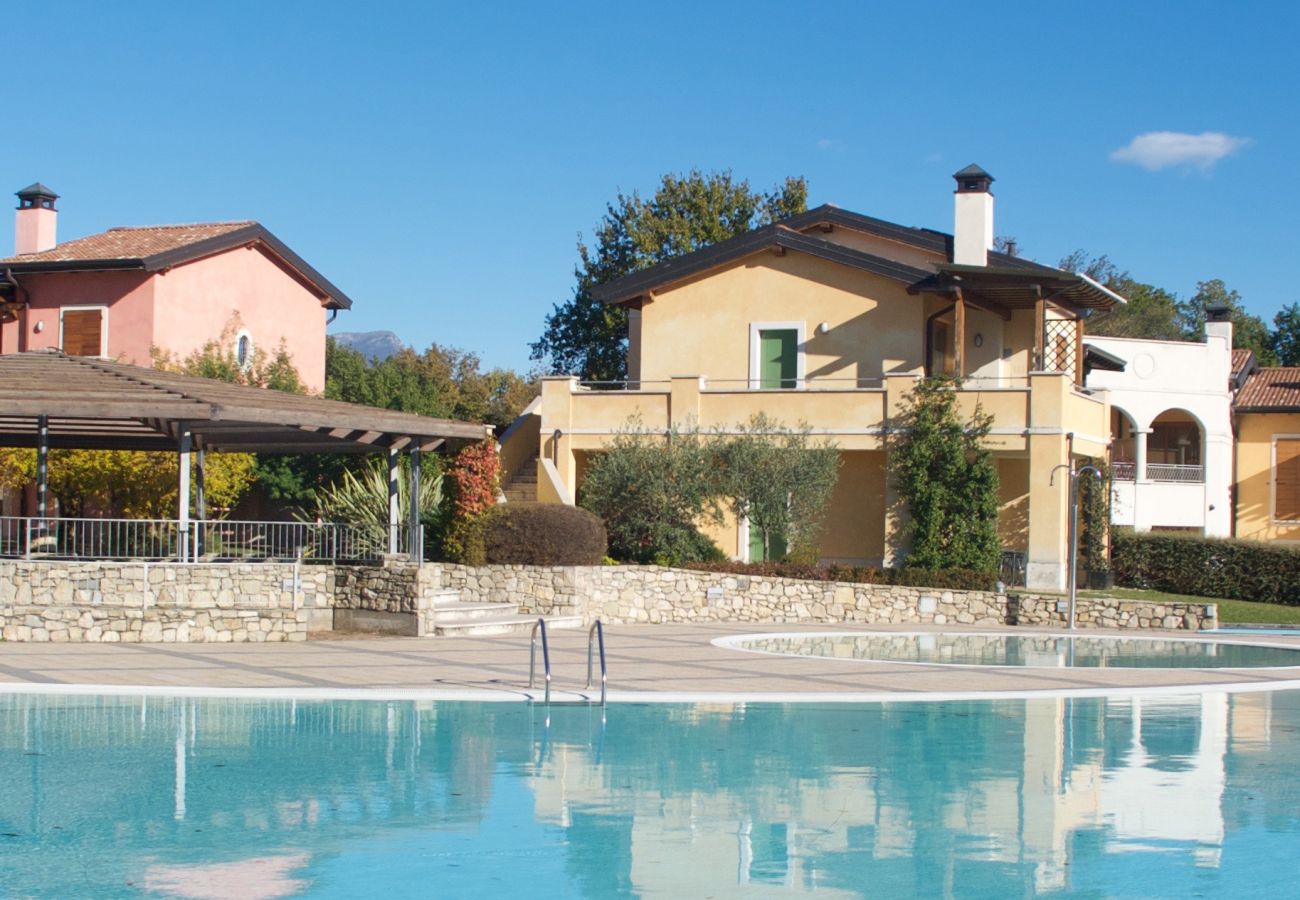 Ferienwohnung in Manerba del Garda - Sakura House By Bookinggardalake