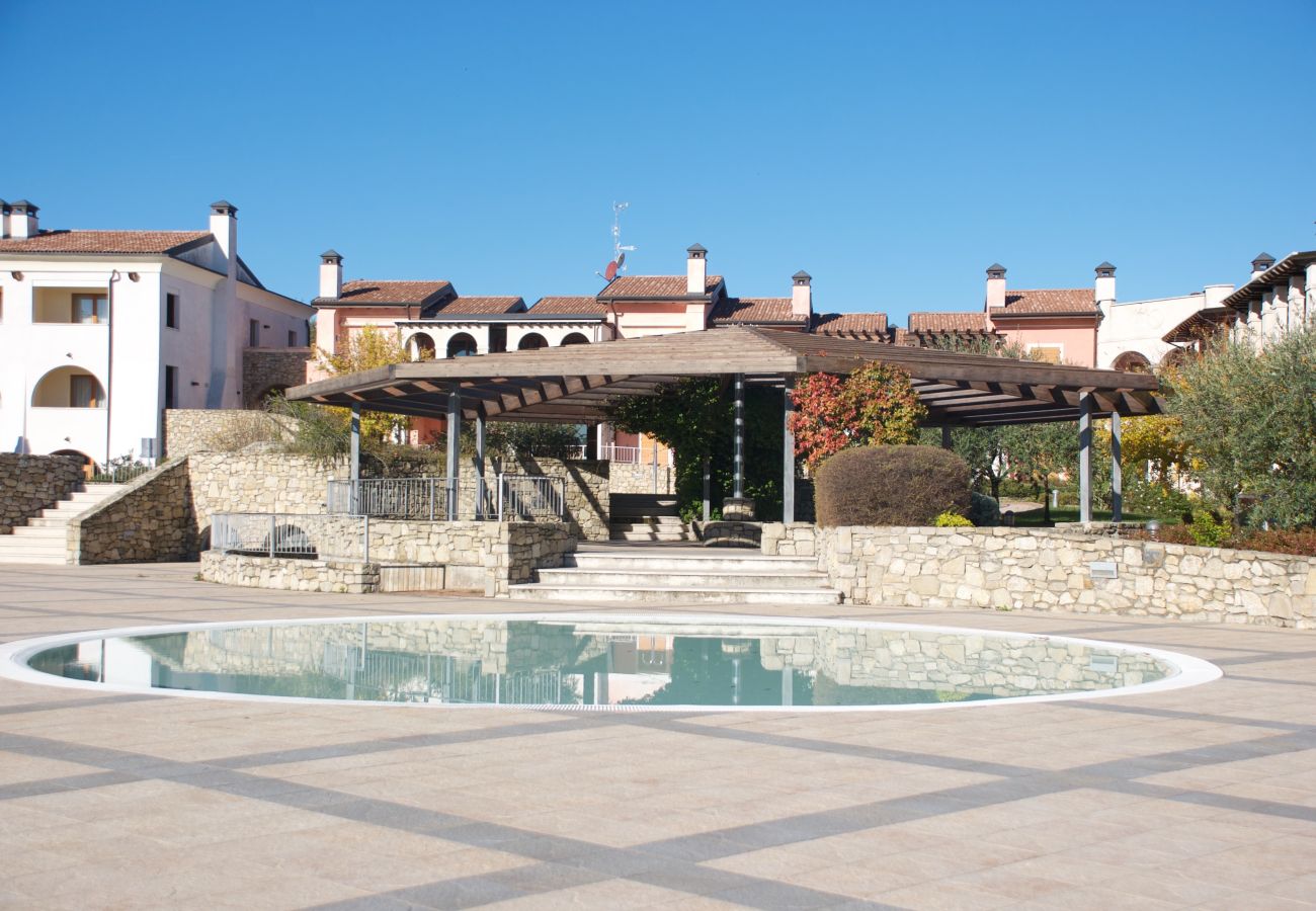 Ferienwohnung in Manerba del Garda - Sakura House By Bookinggardalake