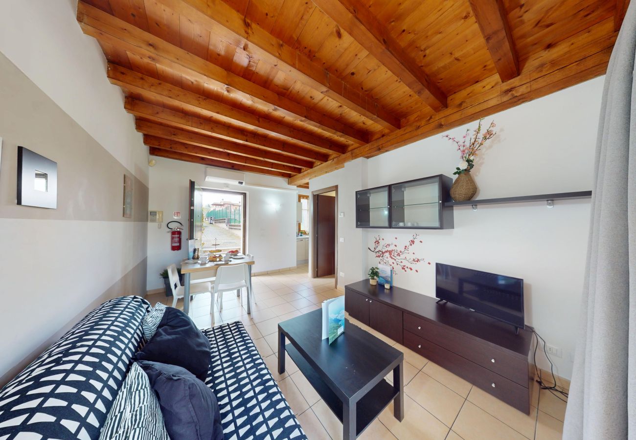 Ferienwohnung in Manerba del Garda - Sakura House By Bookinggardalake