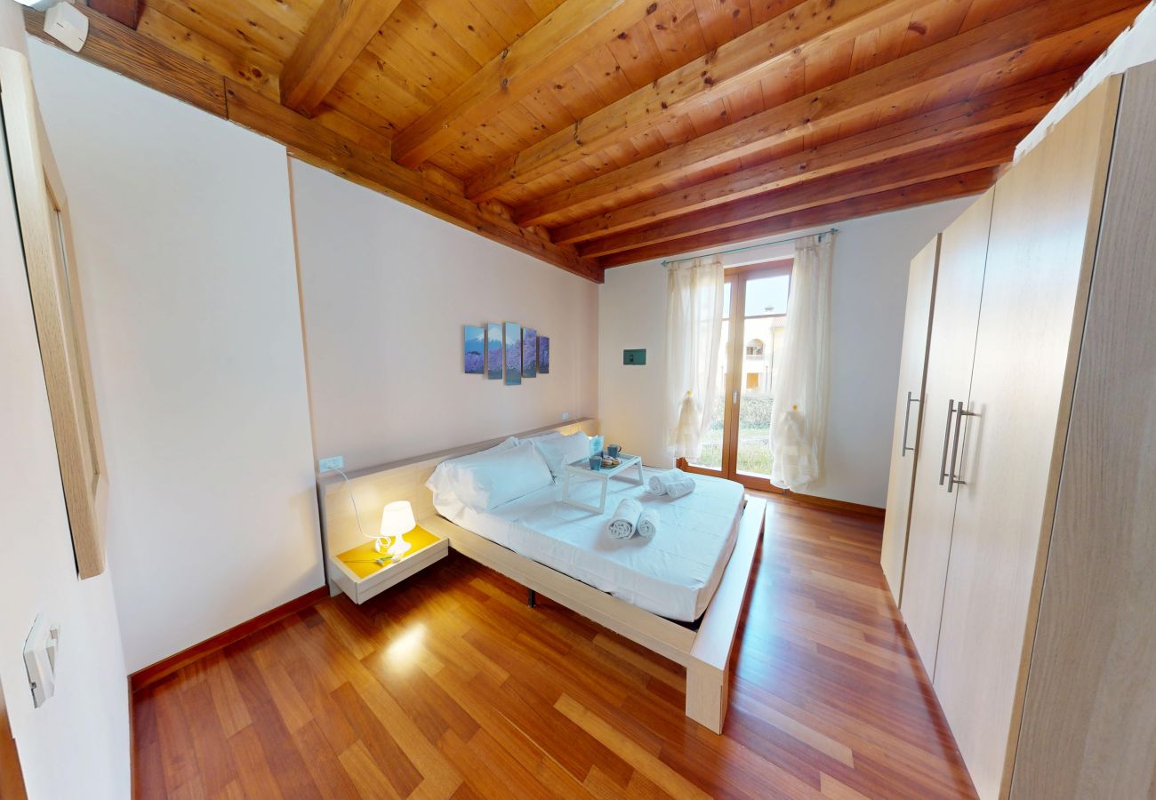 Ferienwohnung in Manerba del Garda - Sakura House By Bookinggardalake