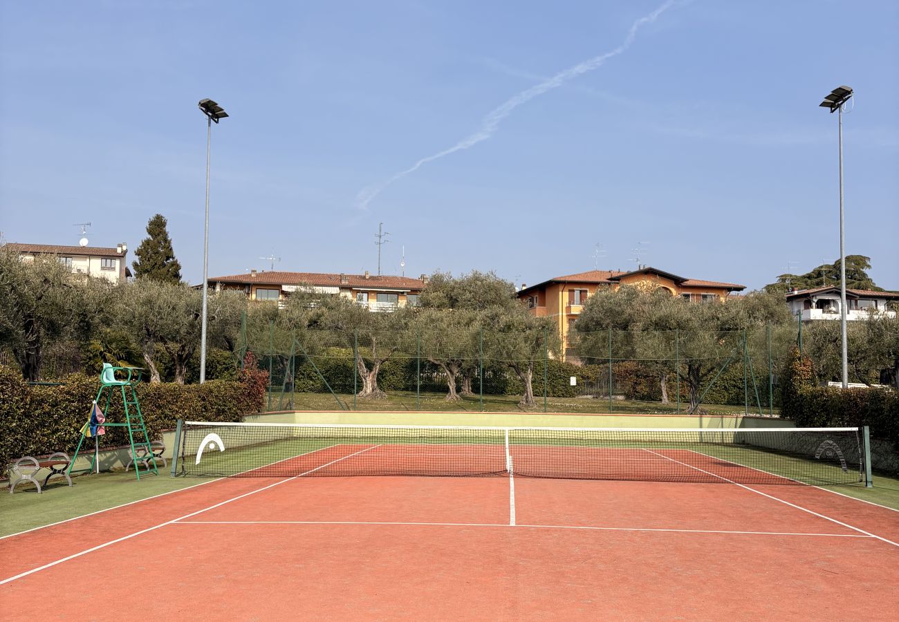 Ferienwohnung in Manerba del Garda - La Rocca Di Manerba relaxing pool  By Bookinggarda