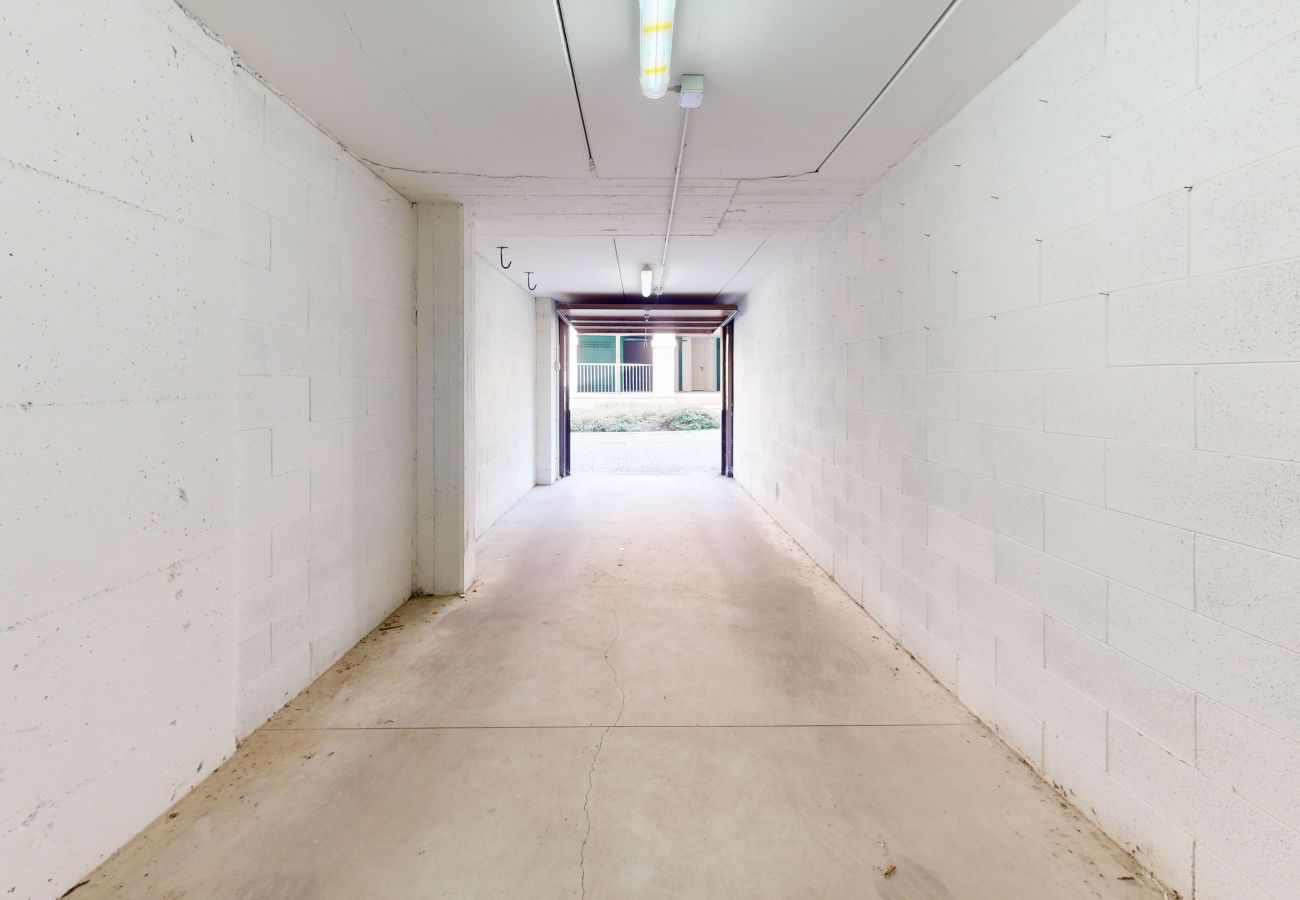 Ferienwohnung in Manerba del Garda - La Rocca Di Manerba relaxing pool  By Bookinggarda