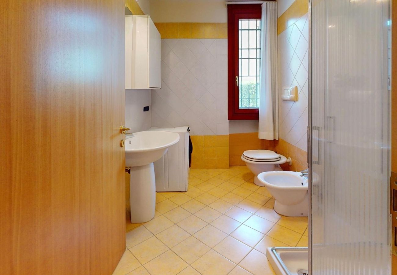 Ferienwohnung in Salò - Freestyle Apartment By Bookinggardalake