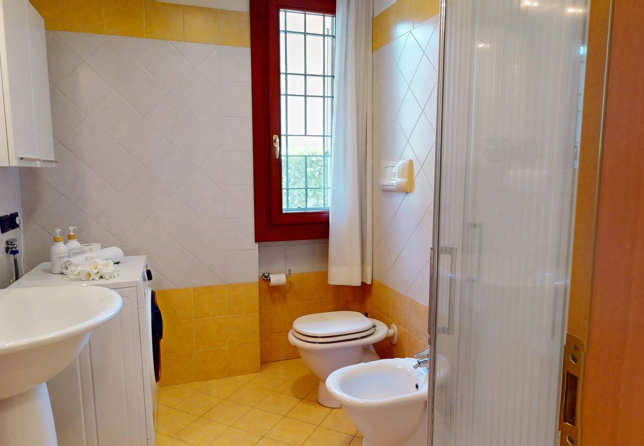 Ferienwohnung in Salò - Freestyle Apartment By Bookinggardalake
