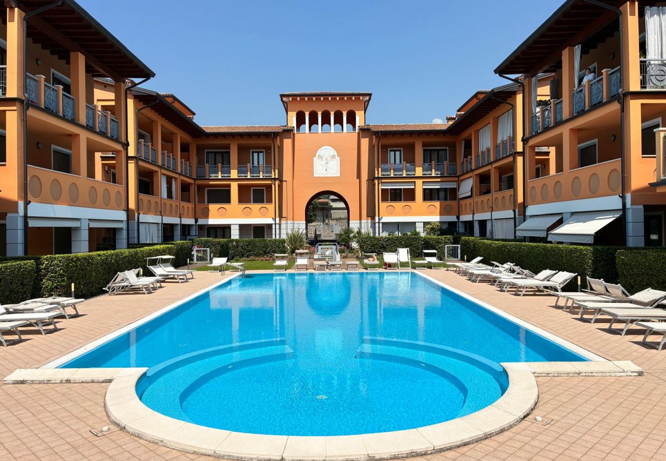 Ferienwohnung in Salò - Freestyle Apartment By Bookinggardalake