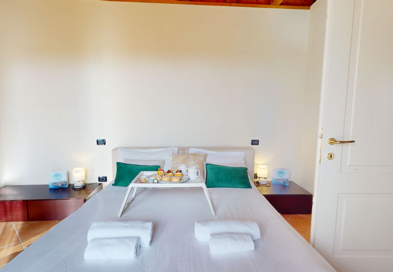 Ferienwohnung in Manerba del Garda - Borgo Torchio F23 By Bookinggardalake