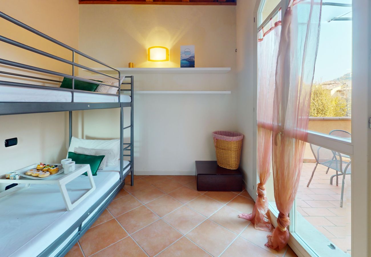 Ferienwohnung in Manerba del Garda - Borgo Torchio F23 By Bookinggardalake