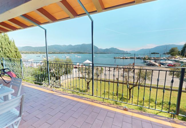Ferienwohnung in Manerba del Garda - Lido Apartment by Booking Garda Lake