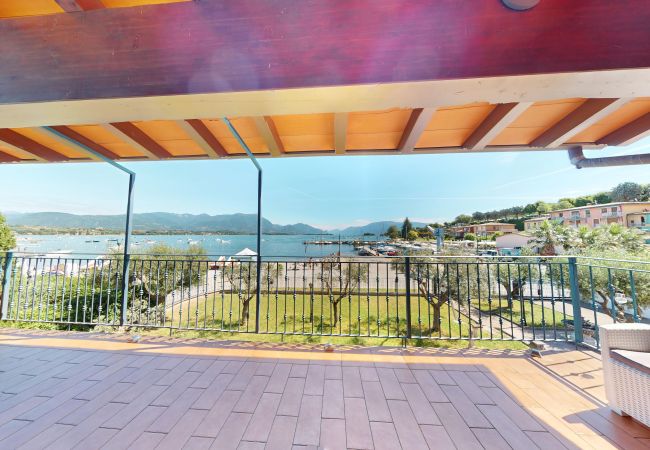 Ferienwohnung in Manerba del Garda - Lido Apartment by Booking Garda Lake