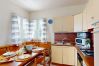 Ferienwohnung in Manerba del Garda - Spiaggia Apartment by Booking Garda Lake