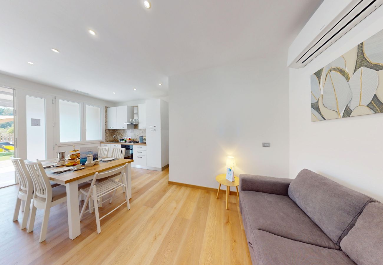 Ferienwohnung in Puegnago sul Garda - Garda Hub Retreat by Booking Garda Lake