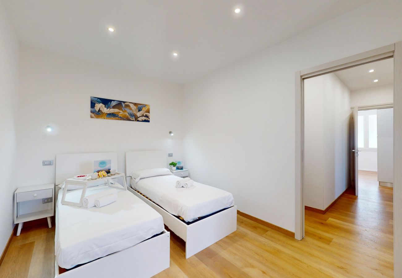 Ferienwohnung in Puegnago sul Garda - Garda Hub Retreat by Booking Garda Lake