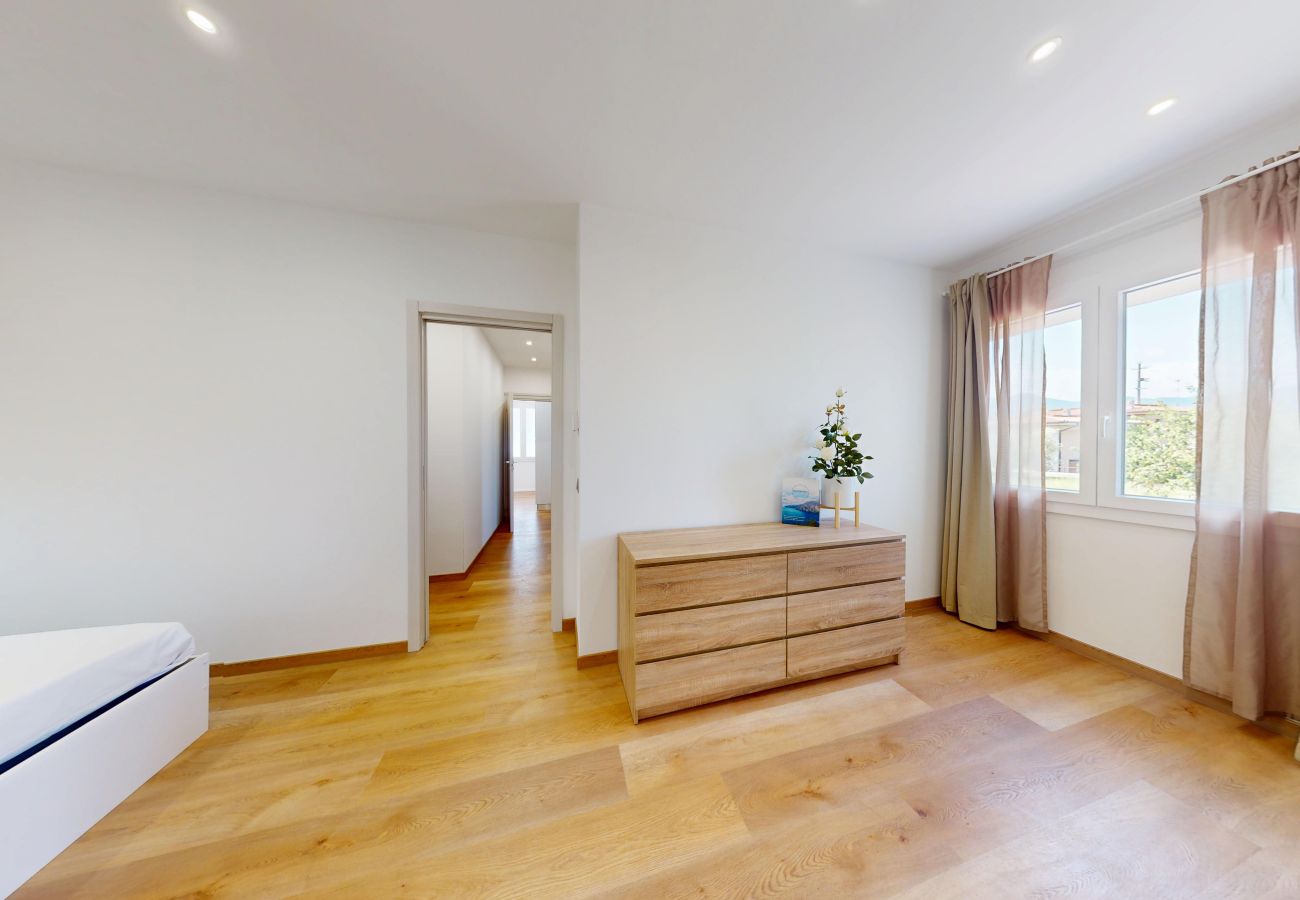 Ferienwohnung in Puegnago sul Garda - Garda Hub Retreat by Booking Garda Lake