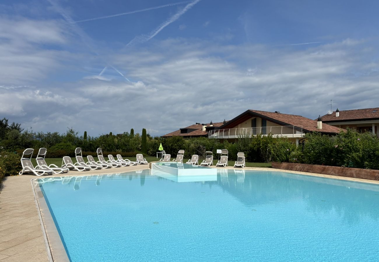 Ferienwohnung in Sirmione - Sirmio Dream View Suite by Bookinggardalake