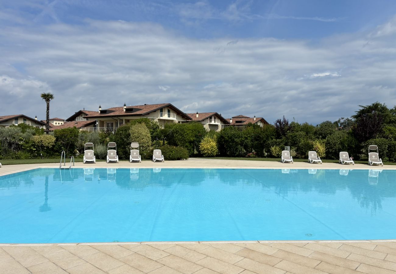 Ferienwohnung in Sirmione - Sirmio Dream View Suite by Bookinggardalake