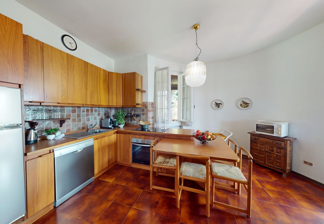 Villa in Soiano del Lago - Villa Sunset lakeview-private pool-by Booking Gard