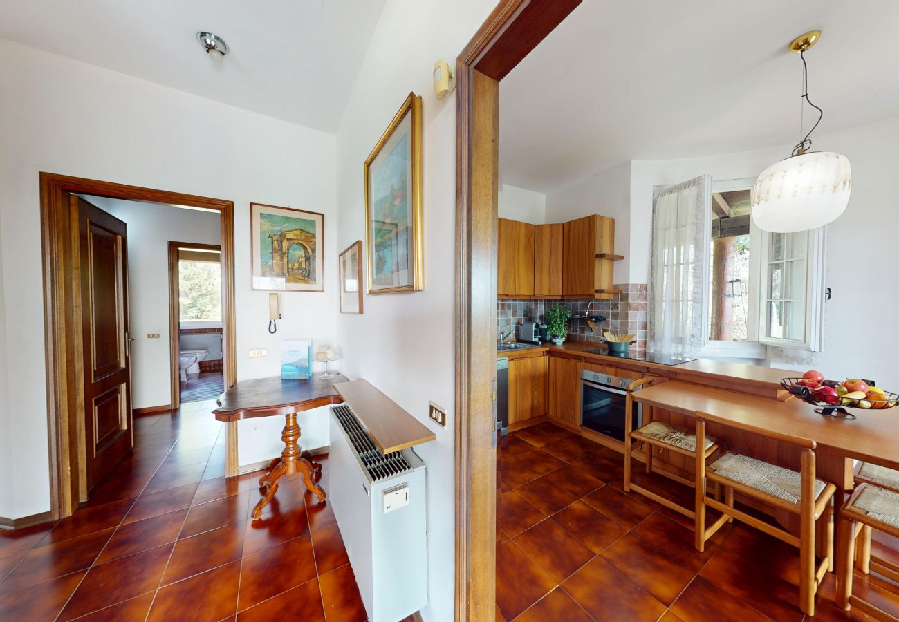 Villa in Soiano del Lago - Villa Sunset lakeview-private pool-by Booking Gard