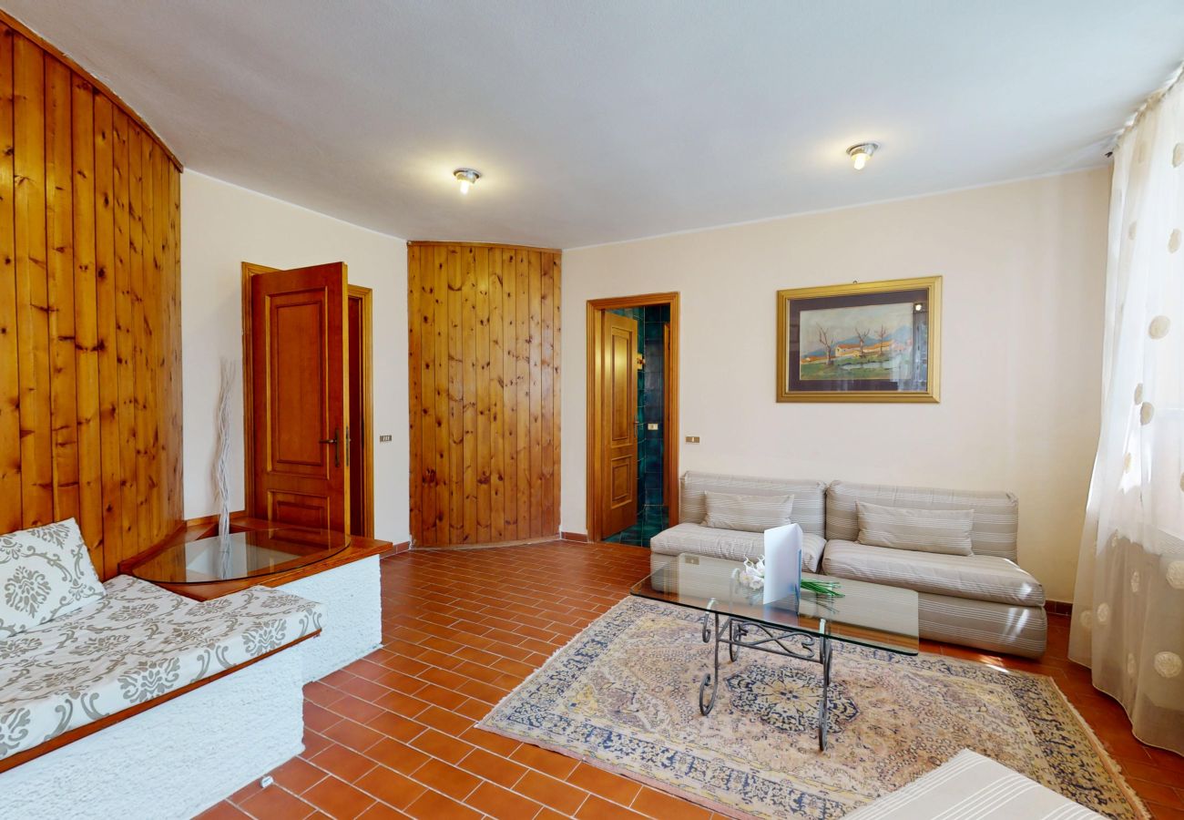 Villa in Soiano del Lago - Villa Sunset lakeview-private pool-by Booking Gard