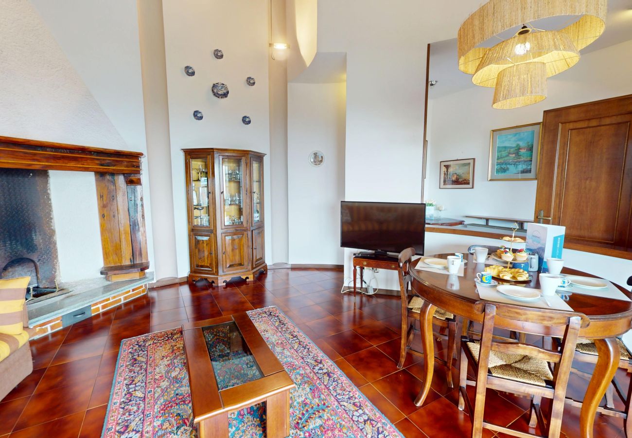 Villa in Soiano del Lago - Villa Sunset lakeview-private pool-by Booking Gard
