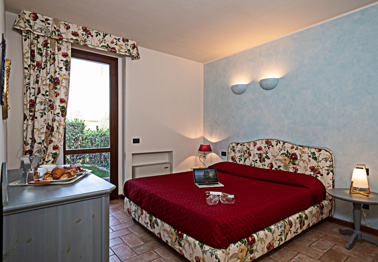 Apartment in Lazise - IRIS