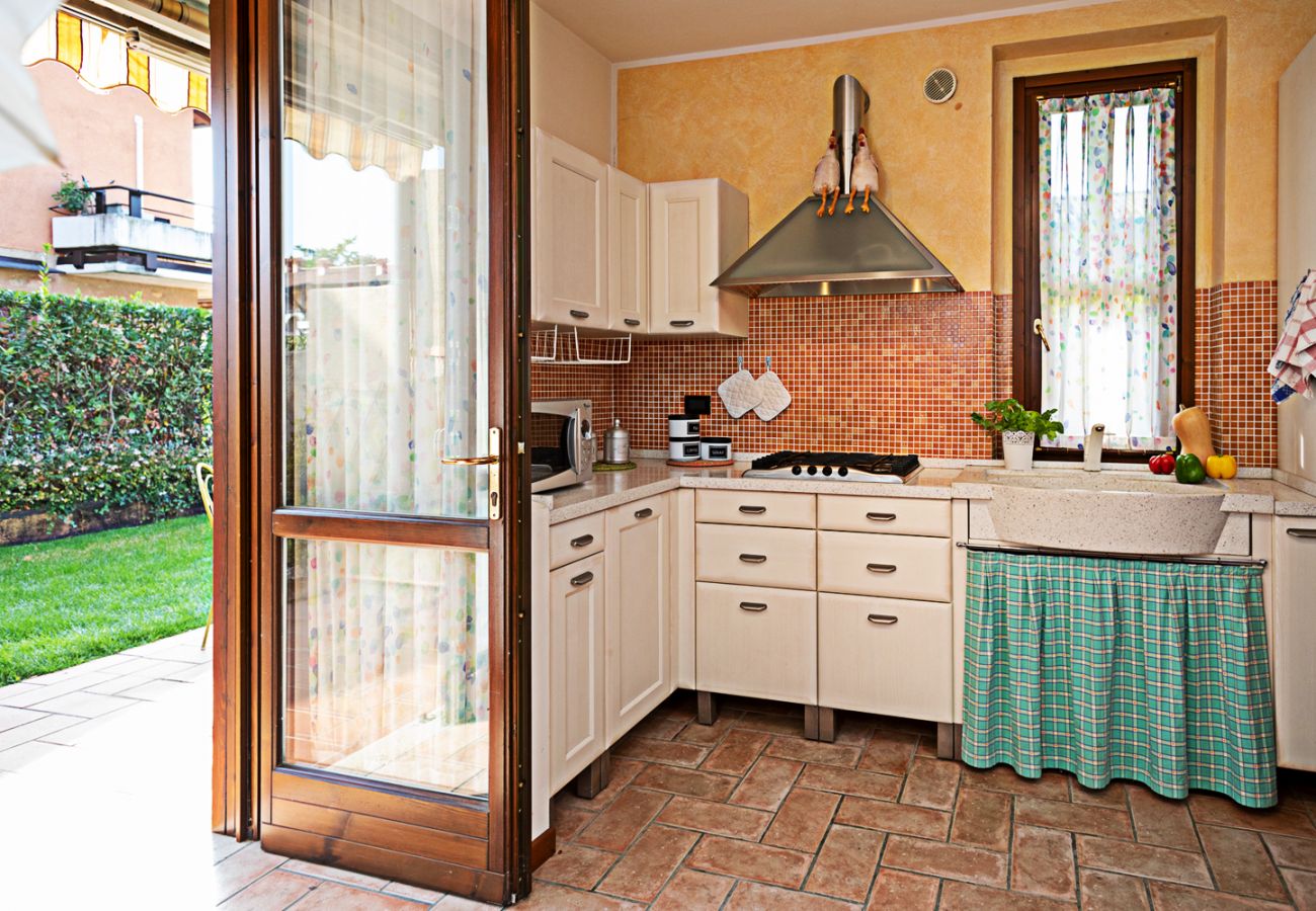 Apartment in Lazise - IRIS