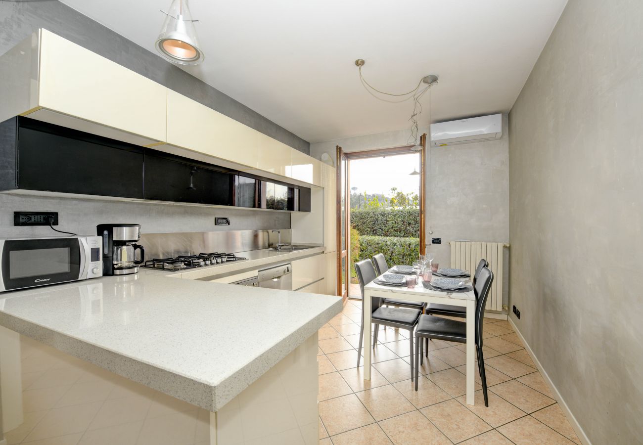Apartment in Manerba del Garda - Maison Elisa a Manerba By Bookinggardalake Apartment in Manerba del Garda - Maison Elisa a Manerba By Bookinggardalake