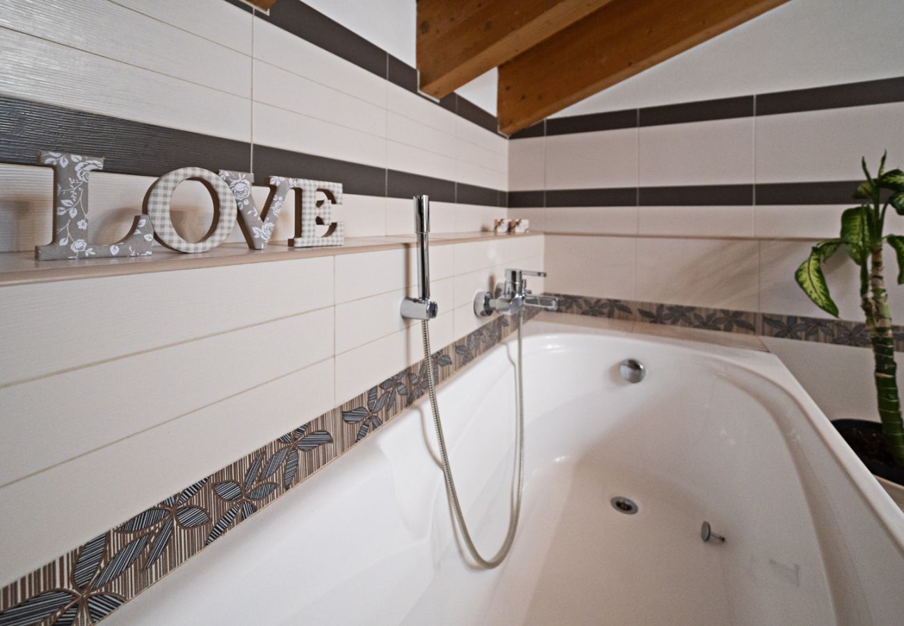 Villa in Lazise - VILLA LOVE