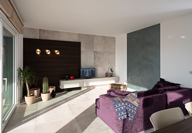 Apartment in Lazise - YIN E YANG