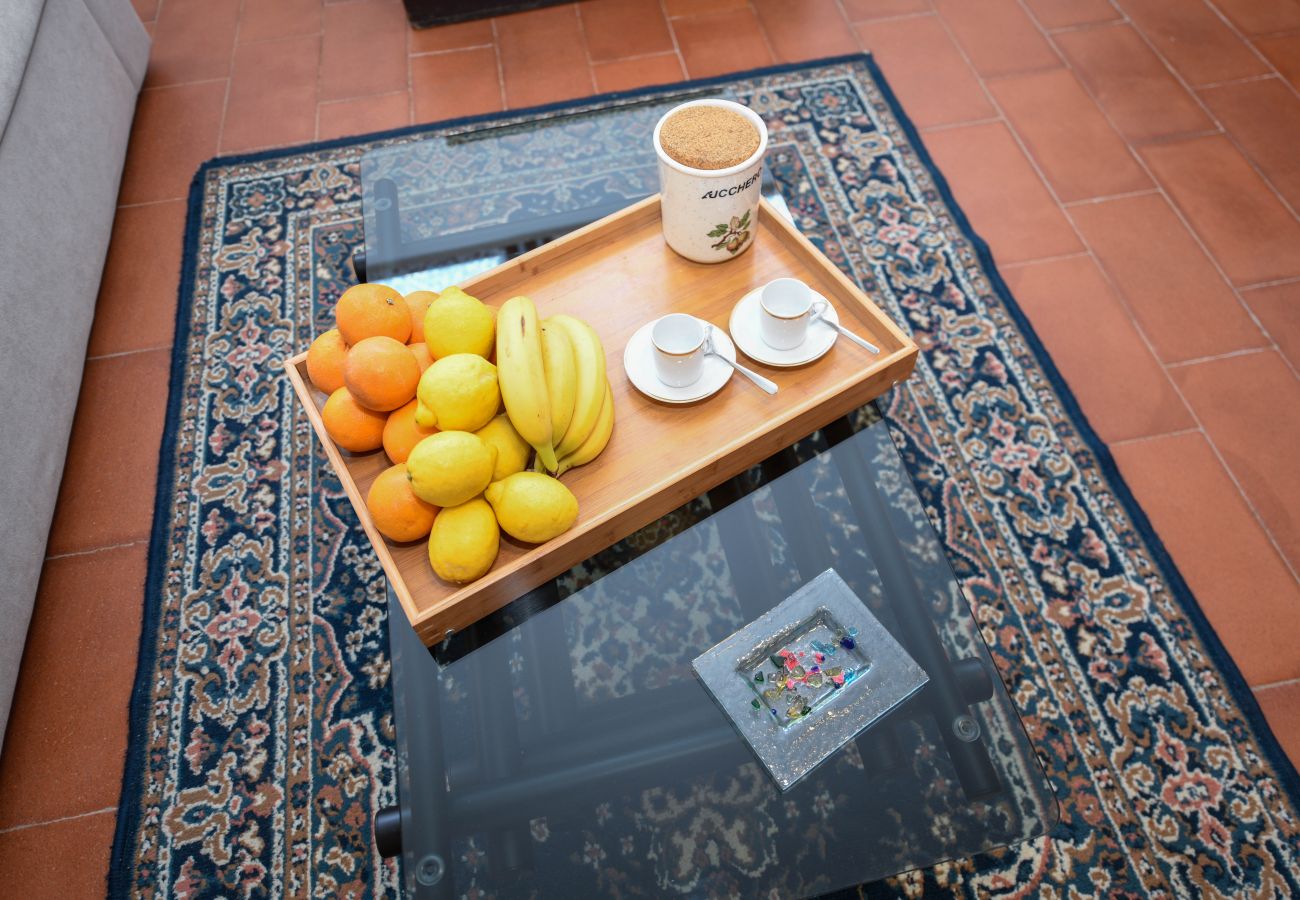 Apartment in Salò - Isi a Salò By Bookinggardalake