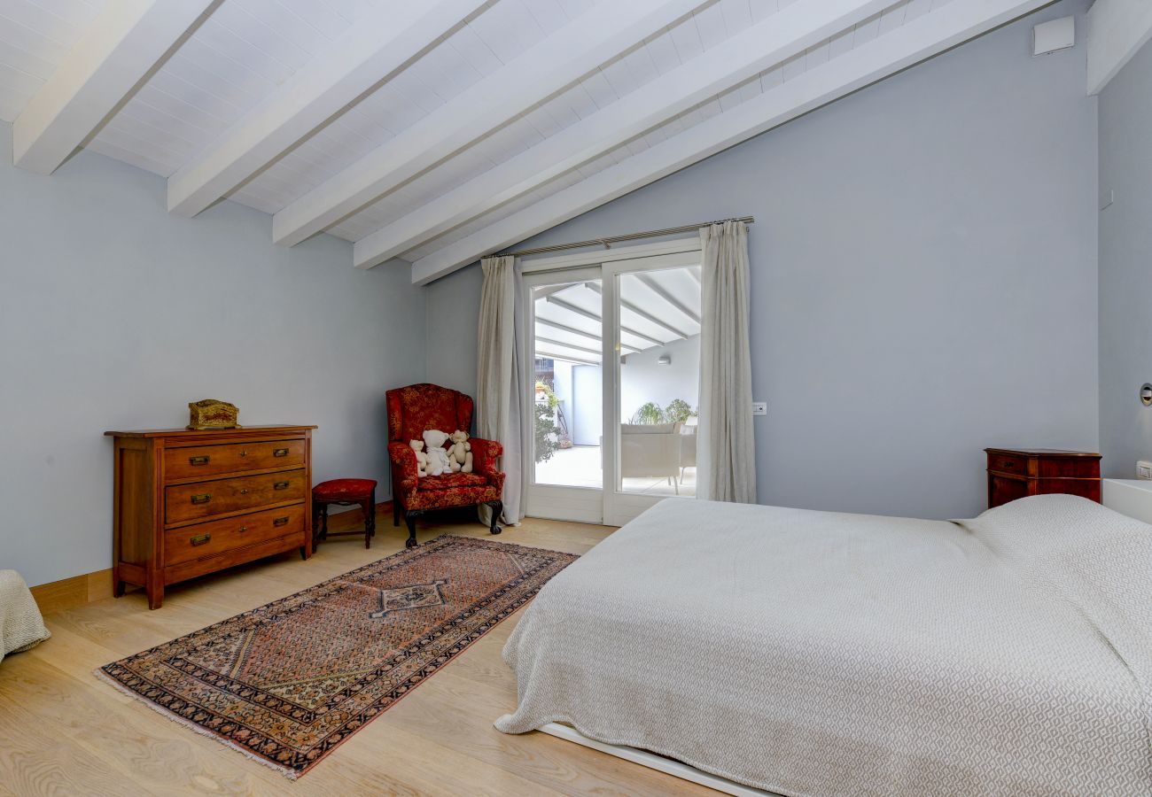 Apartment in Salò - Fantoni Luxury Loft in Salò By Bookinggardalake