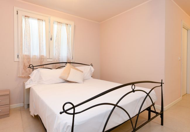 Villa in Manerba del Garda - Villa Iris a Manerba del Garda By Bookinggardalake Villa in Manerba del Garda - Villa Iris a Manerba del Garda By Bookinggardalake