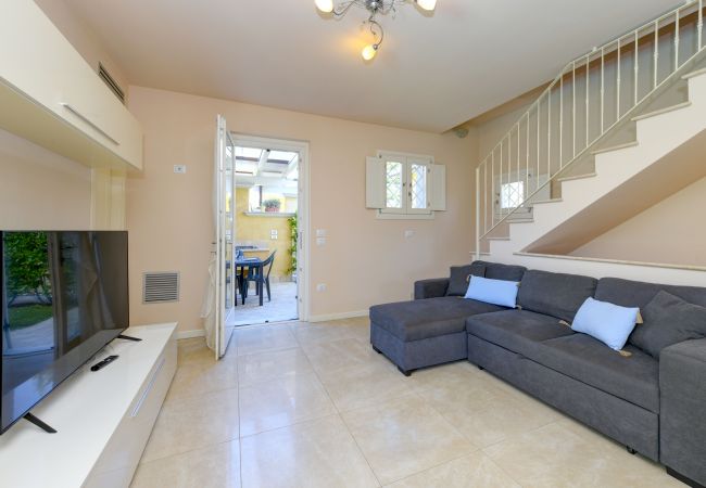 Villa in Manerba del Garda - Villa Iris a Manerba del Garda By Bookinggardalake Villa in Manerba del Garda - Villa Iris a Manerba del Garda By Bookinggardalake