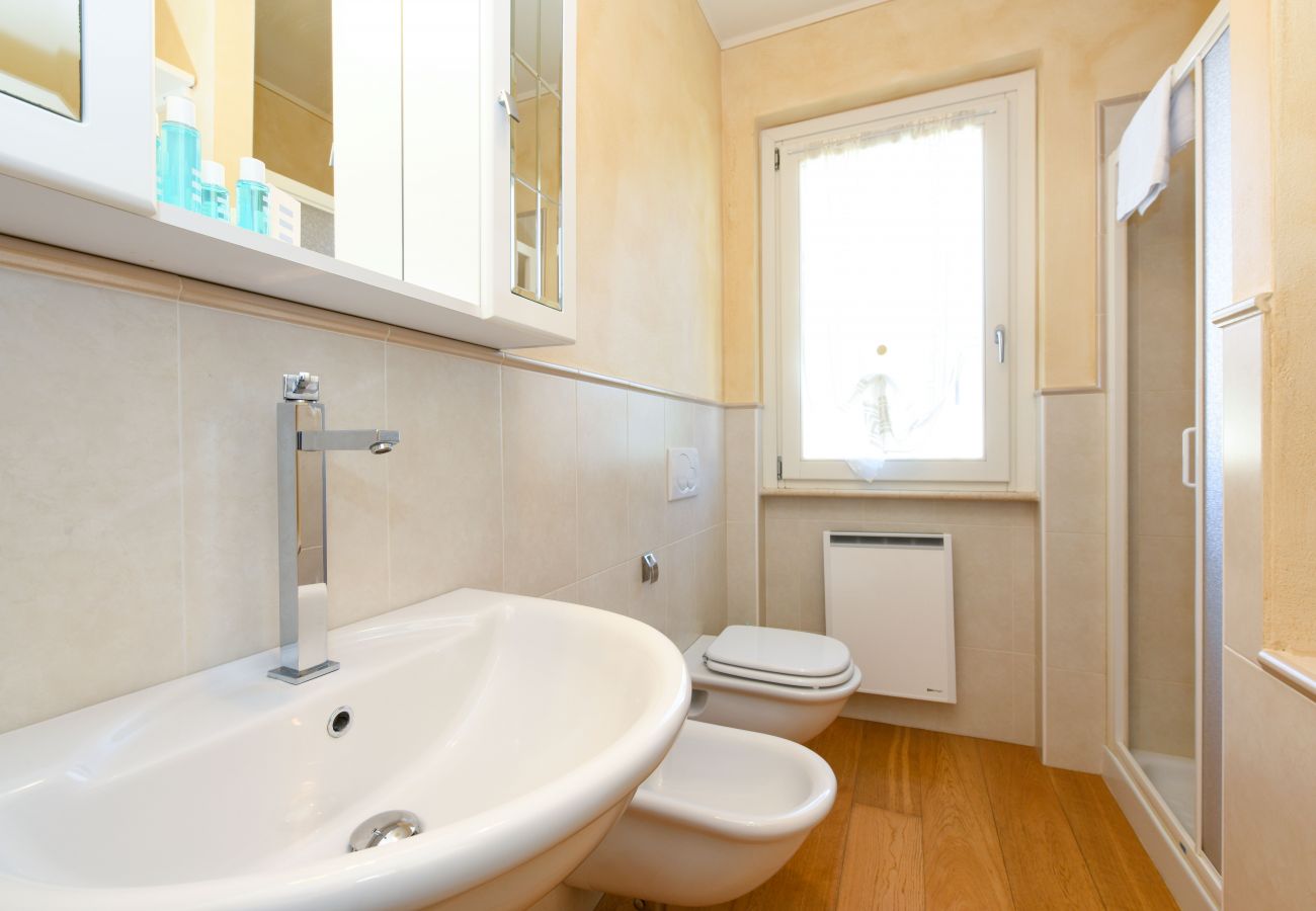 Villa in Manerba del Garda - Villa Iris a Manerba del Garda By Bookinggardalake Villa in Manerba del Garda - Villa Iris a Manerba del Garda By Bookinggardalake