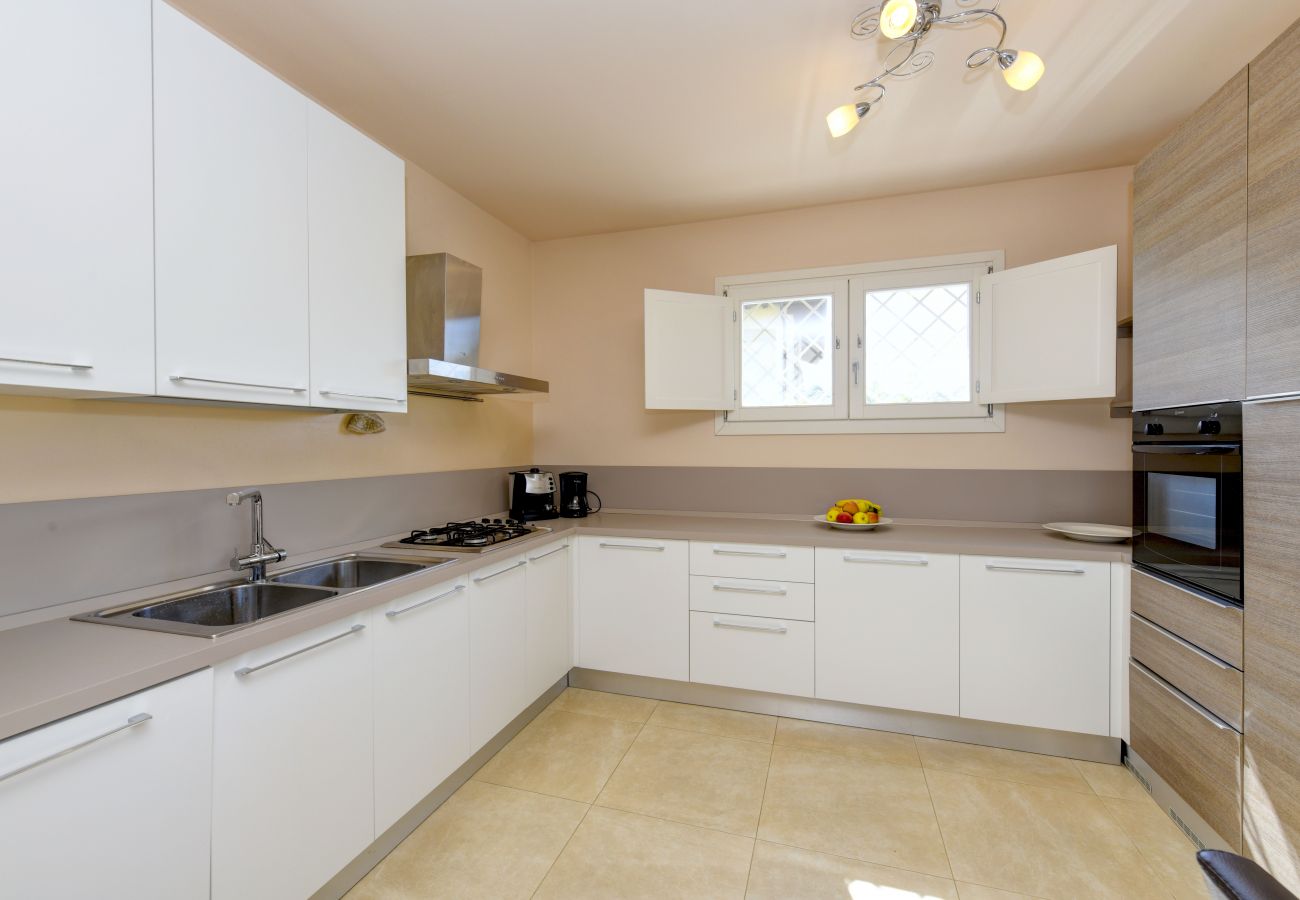 Villa in Manerba del Garda - Villa Iris a Manerba del Garda By Bookinggardalake Villa in Manerba del Garda - Villa Iris a Manerba del Garda By Bookinggardalake