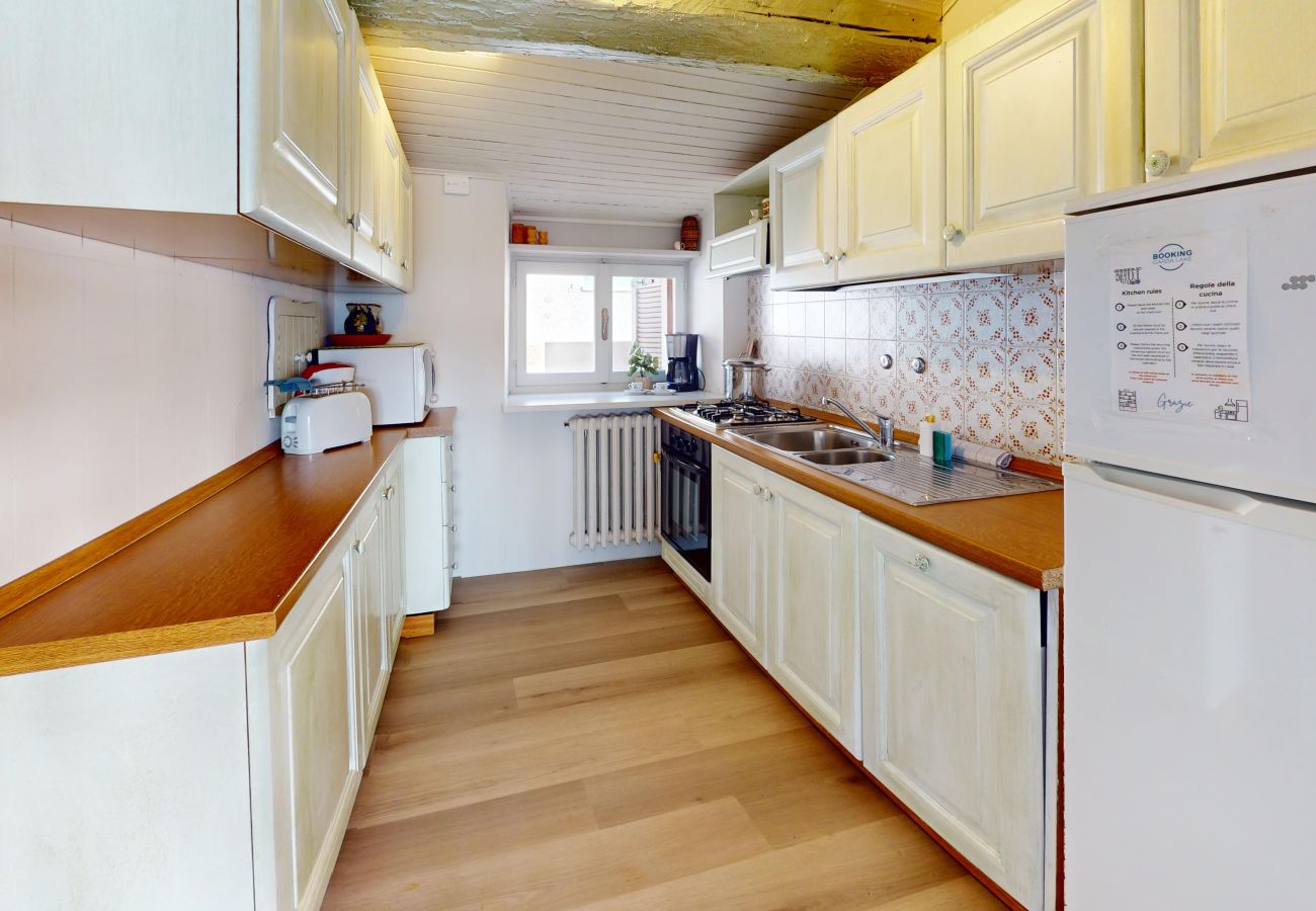 Apartment in Salò - ATTICO AGATA magic lake view By Bookinggardala