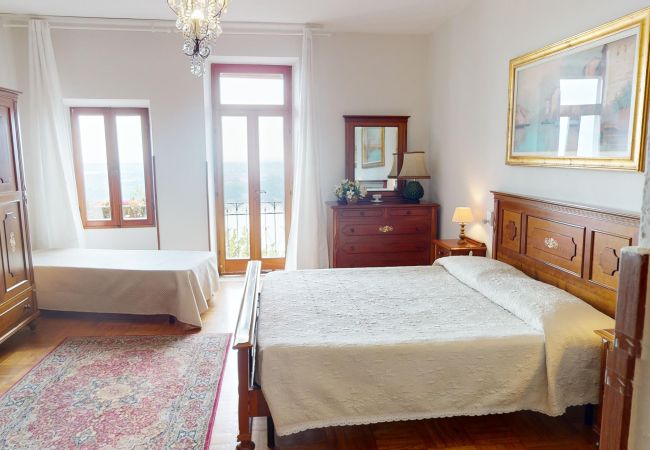 Apartment in Salò - Casale Massina QUARZO a Salò By Bookinggardalake Apartment in Salò - Casale Massina QUARZO a Salò By Bookinggardalake