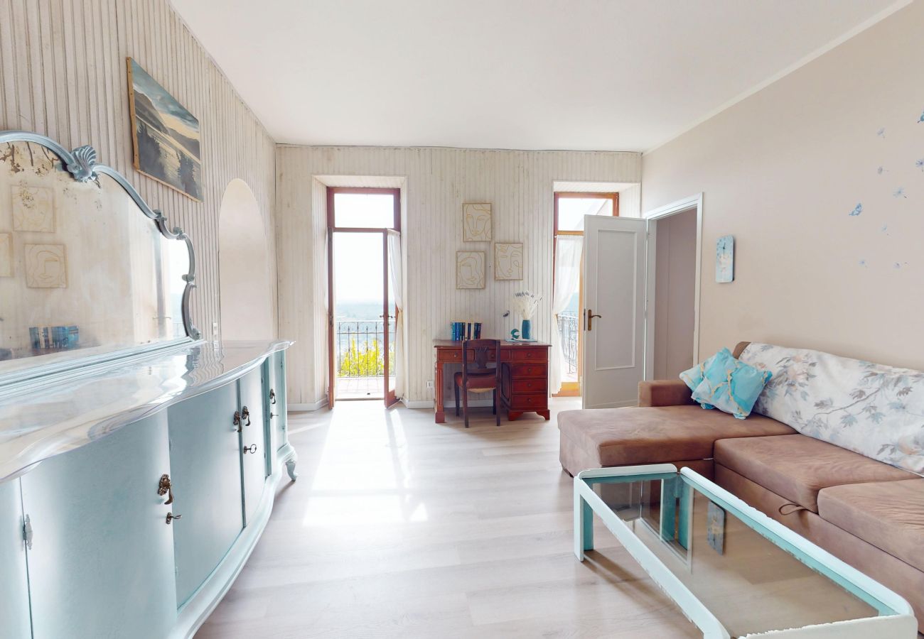 Apartment in Salò - Apt GIADA Salò magic view By Bookinggardalake