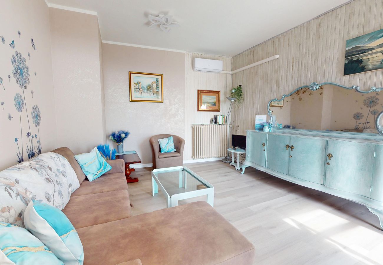 Apartment in Salò - Apt GIADA Salò magic view By Bookinggardalake